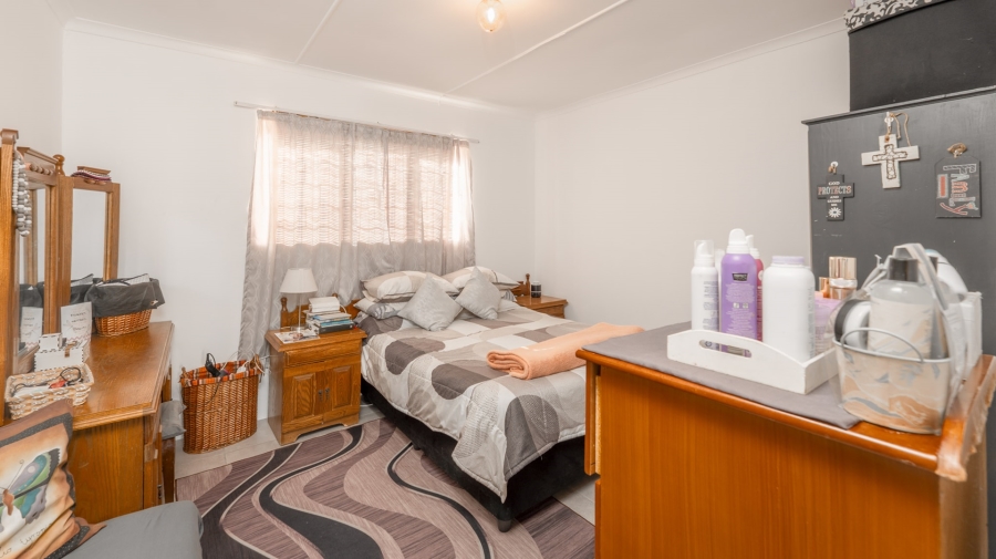 4 Bedroom Property for Sale in Bredasdorp Western Cape